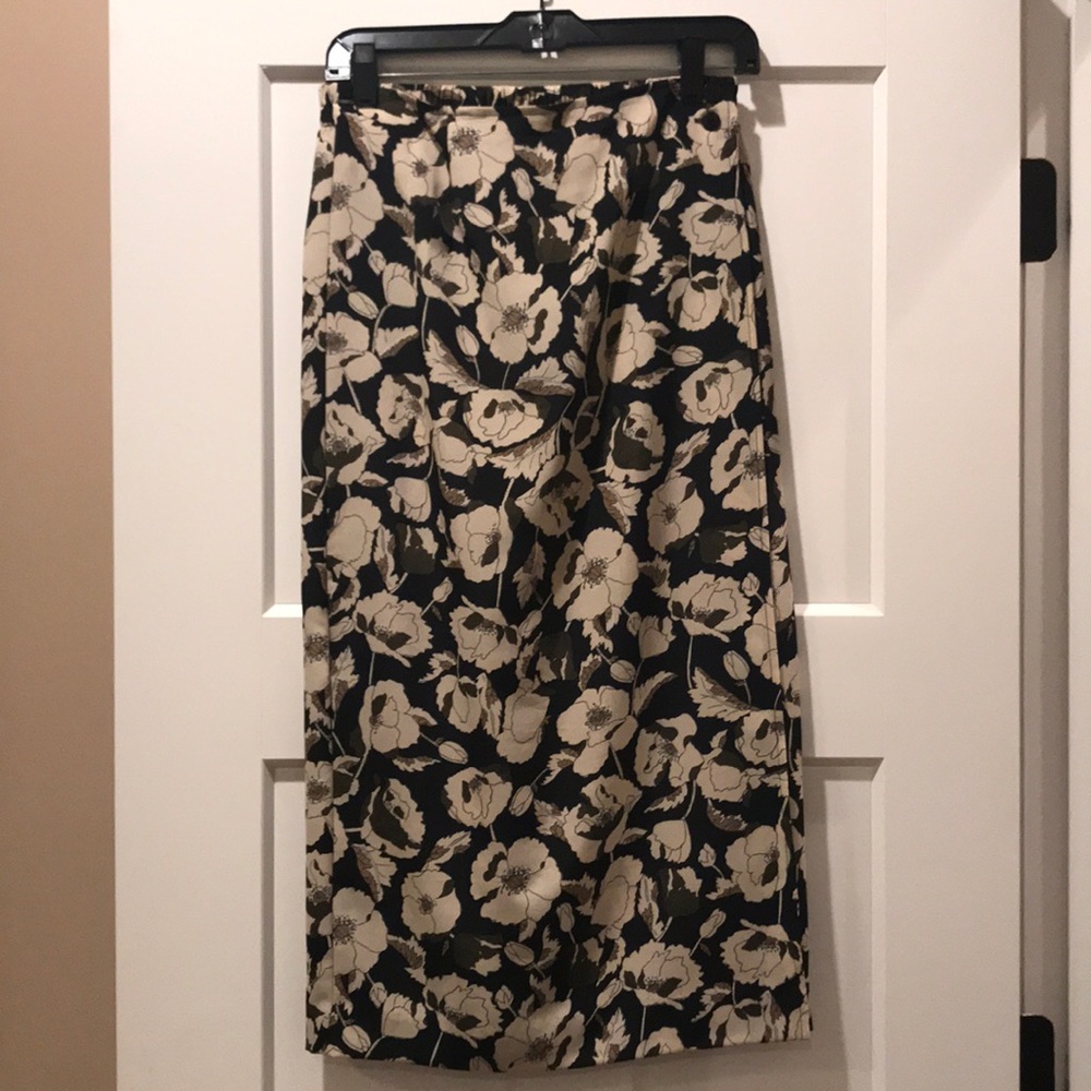 Sag Harbor wrap front skit size small